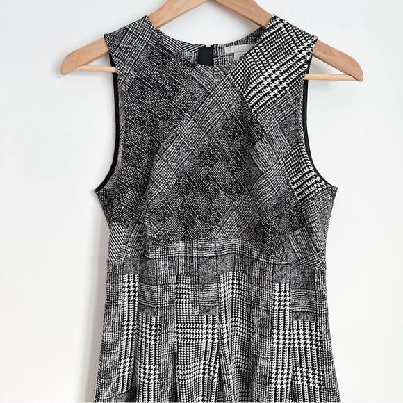 H&M grey plaid tartan mix skater dress - Picture 3 of 8